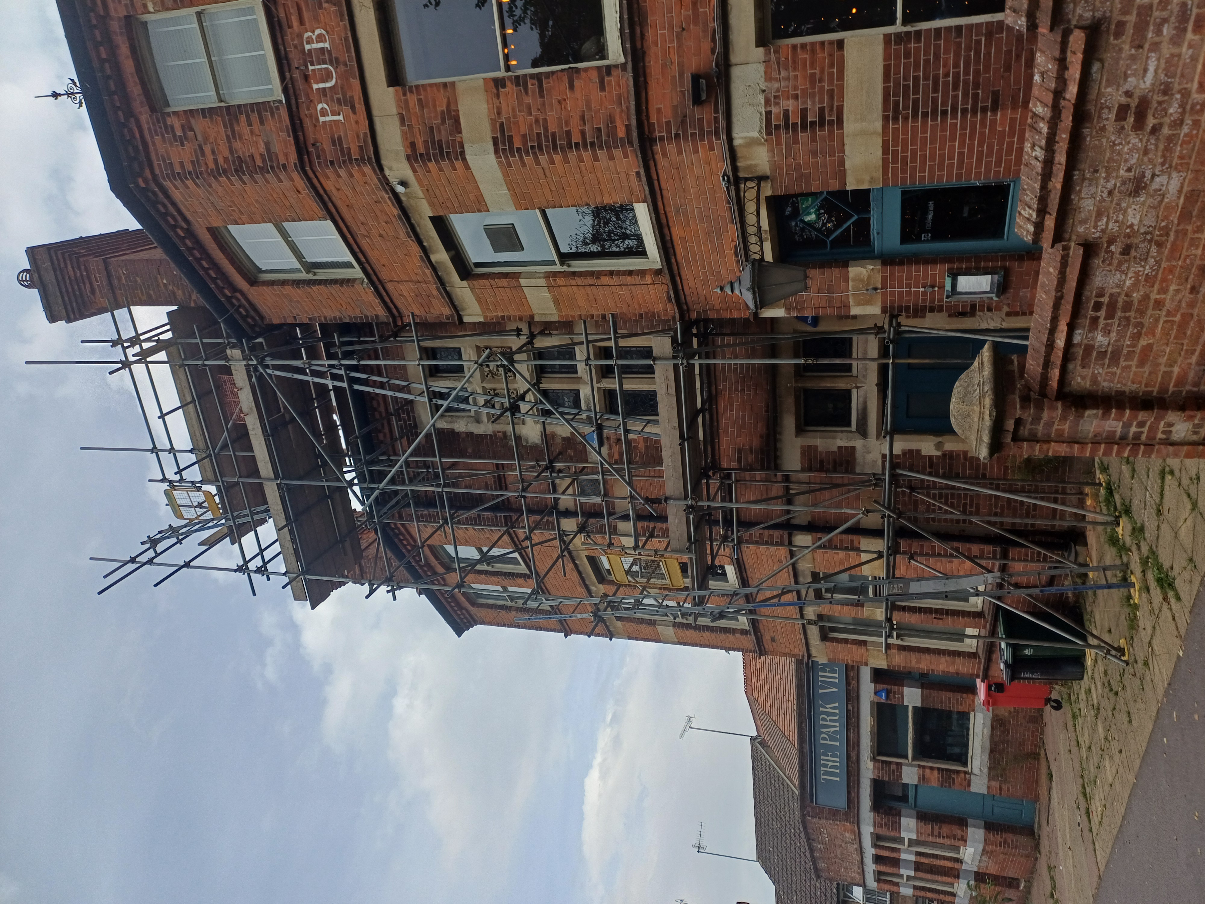 Commercial scaffold installation